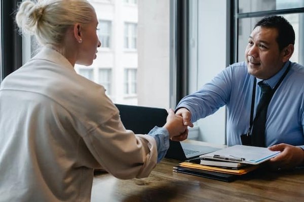 Entretien d'embauche : comment savoir si on choisit le bon candidat ?