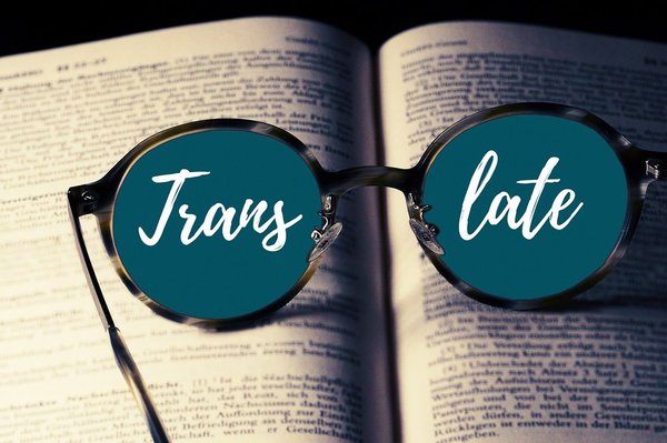 Comment choisir un traducteur assermenté compétent pour vos documents officiels ?