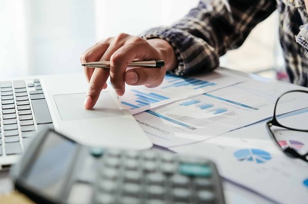 Pourquoi confier la tenue et la révision de la comptabilité de l’entreprise entre les mains d’un expert comptable à Paris ?